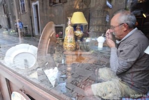 Erice Day Trip with Lunch experience with family