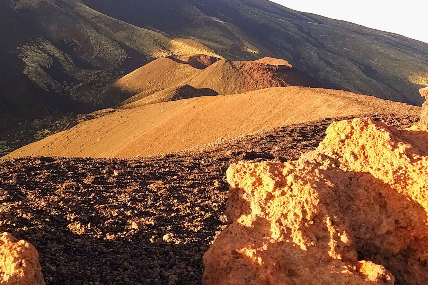 Wycieczka na Etnę jeepem i trekking, bezpłatne buty i kurtka
