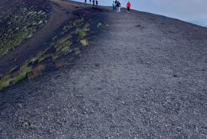 ONTDEK DE ETNA VANUIT CATANIA: makkelijke tour met gratis ophalen