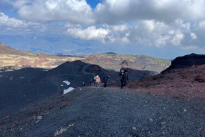 ONTDEK DE ETNA VANUIT CATANIA: makkelijke tour met gratis ophalen