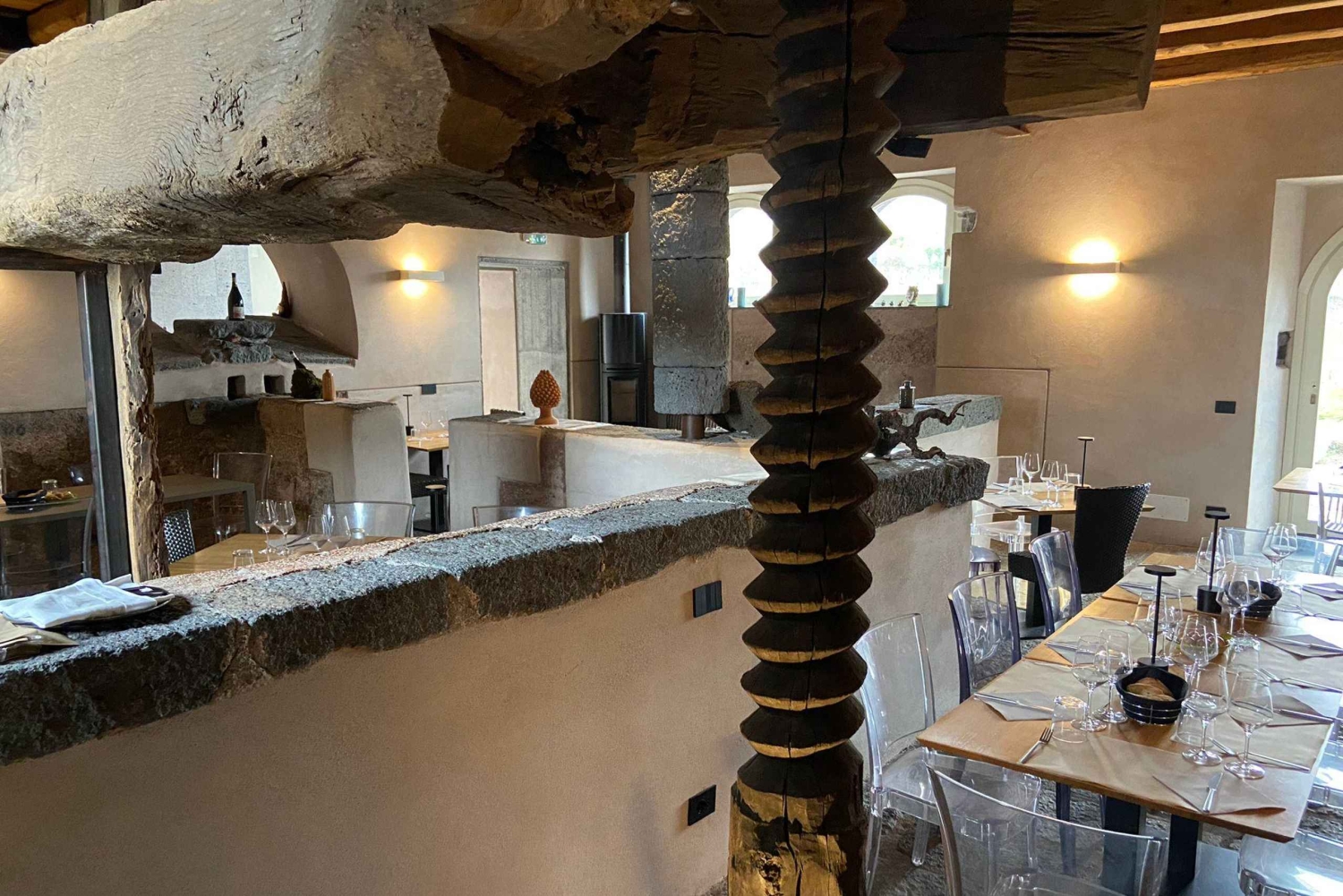 Этна DOC: Совет по местным продуктам с дегустацией вин Этны