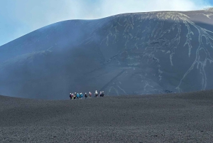 Etna-ekskursjon fra Catania med taubane og 4x4 til 3340 meter.