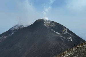 Etna-ekskursjon fra Catania med taubane og 4x4 til 3340 meter.