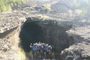 Etna: Halvdagsutflykt med mountainbike på Etna