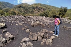 Etna Lava Flow 1992 Aci Trezza boat tour dinner family home
