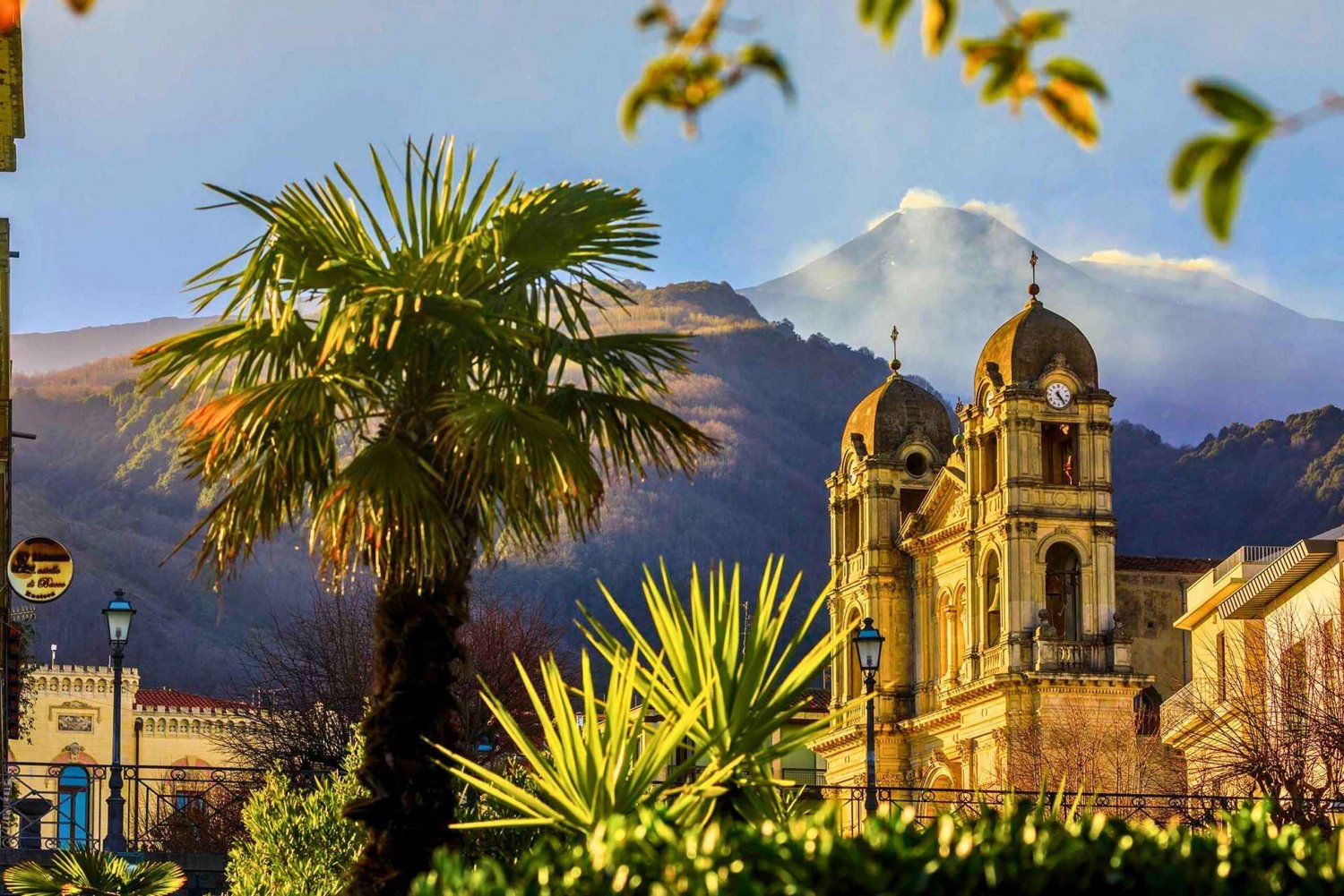 Private Tour: Etna nature walks and mysterious Caves