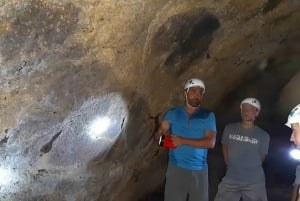 Etna Nord: Trekking privado e prova de vinhos com almoço ligeiro