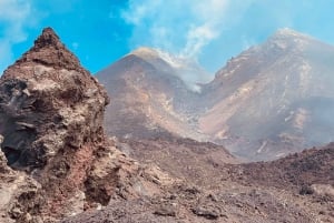 Etna: Guidet fottur i toppområdet fra taubanestasjonen