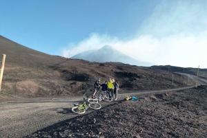 Etna-vuoren huippu E-Bike