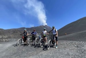 Etna-vuoren huippu E-Bike