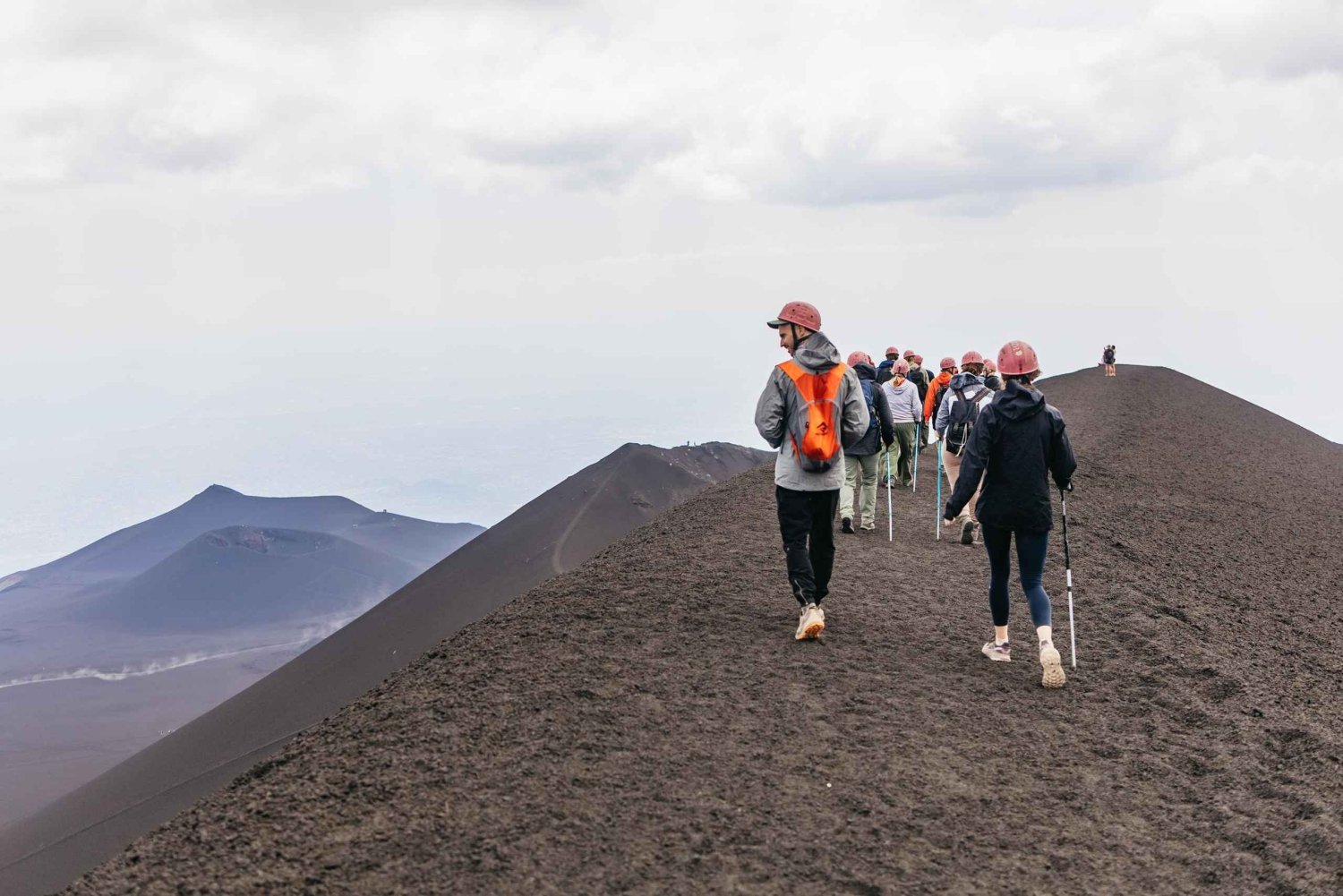Etna: trekking til toppkratere med vulkan guide 3350 m