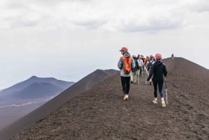 Etna: trekking til toppkratere med vulkan guide 3350 m