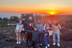 ETNA SUNSET: GUIDED TOUR OF ETNA WITH PICKUP FROM CATANIA