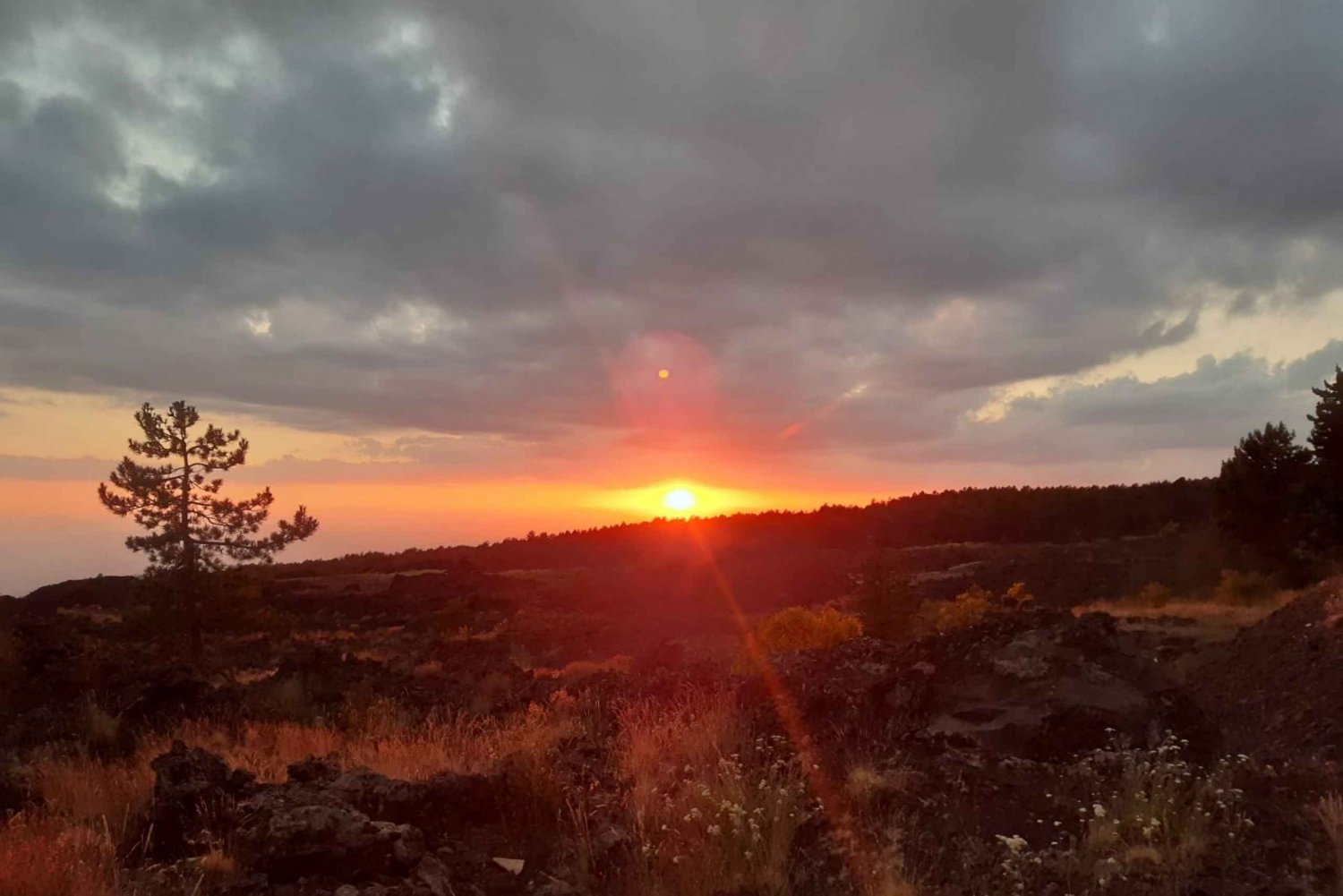 Etna: Wycieczka o zachodzie słońca na wulkanie