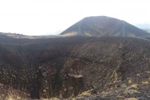 Etna: Wycieczka o zachodzie słońca na wulkanie