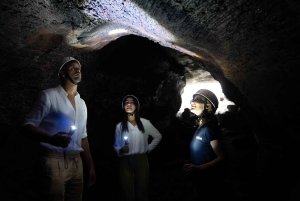 Excursion à l'Etna au coucher du soleil : randonnée, grotte et dégustation
