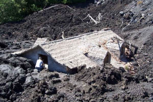 パノラマバスで行くエトナ山ツアー