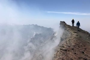 Etna: Vandring till toppkraterna på 3340 meter
