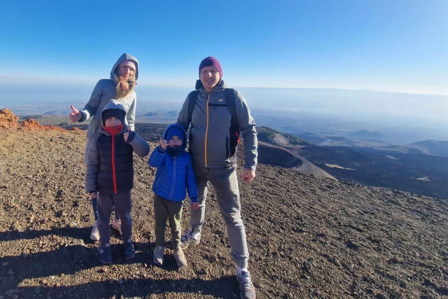 Пешеходная экскурсия по Этне, посещение лавового туннеля, дегустация аранчино.