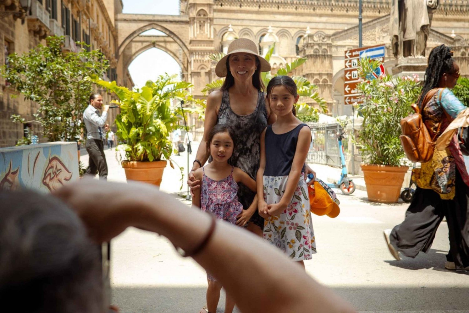 Udforsk Palermo med en madrundvisning og et pizzabagningskursus