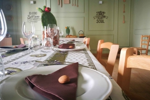 Favara: Walking Tour, Cooking Class, and Traditional Meal
