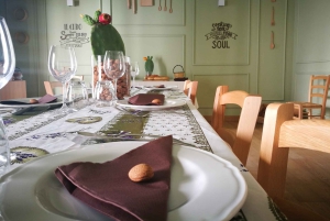 Favara: Walking Tour, Cooking Class, and Traditional Meal