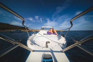 Favignana: gedeelde boottocht met lunch aan boord