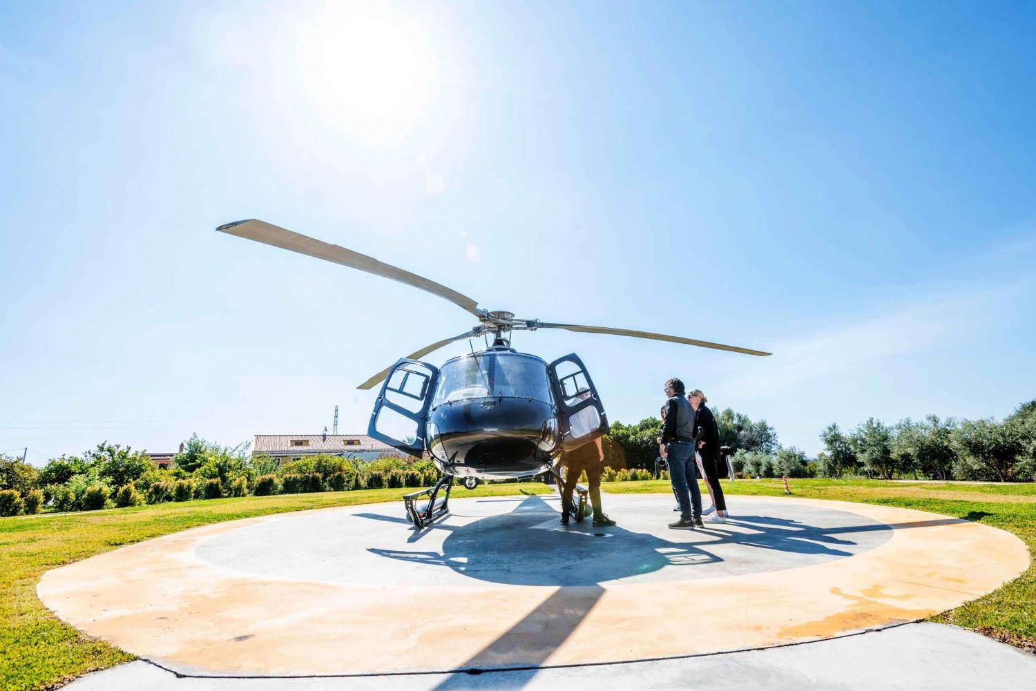 Fiumefreddo: Group Flight Helicopter Tour over Etna