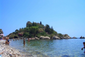 From Catania: Guided Tour of Taormina and Castelmola