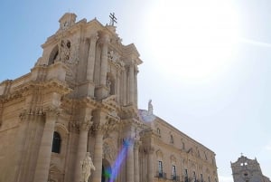 Desde Catania: Excursión cultural e histórica por Siracusa y Noto