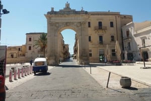From Catania: Syracuse, Ortigia and Noto Full-Day Tour