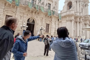 From Catania: Syracuse, Ortygia, & Noto Tour with Tickets