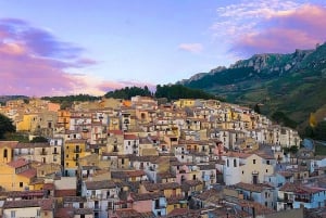 Aus Cefalù: Authentische sizilianische Dörfer und Happy Hour