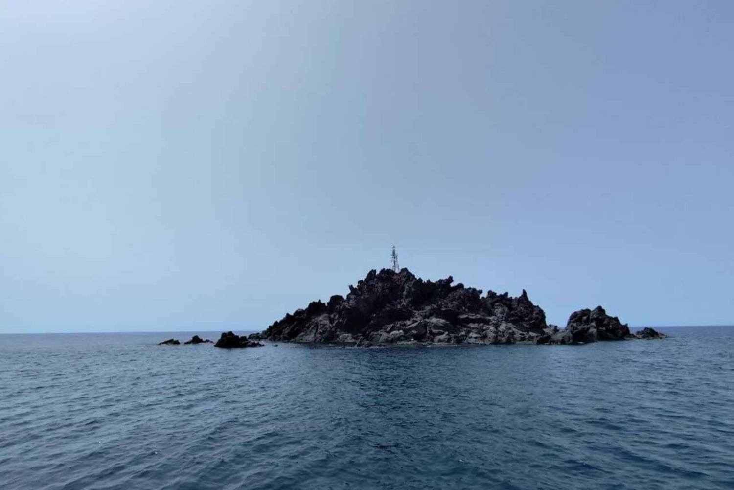 De Lipari : Alicudi & Filicudi Boat Tour (8 heures) PETIT GROUPE