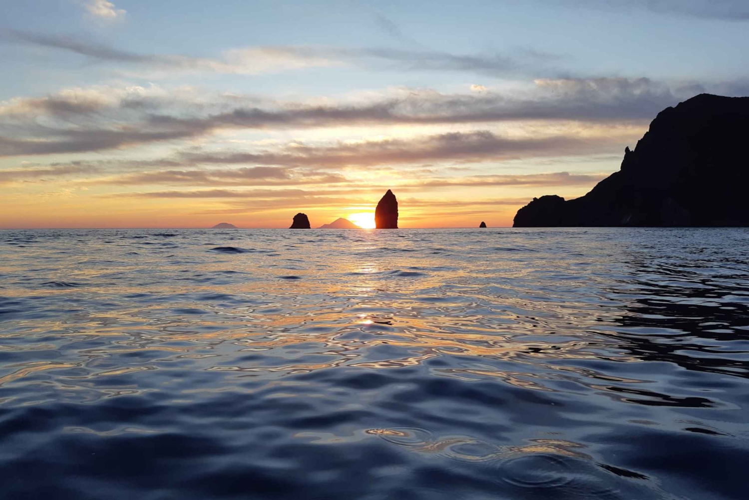 Из Липари: лодочный тур в Салину с остановками