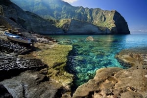 From Lipari: Island and Salina Full Day Sightseeing Cruise