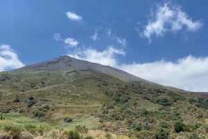From Lipari: Panarea and Stromboli Cruise with Stops