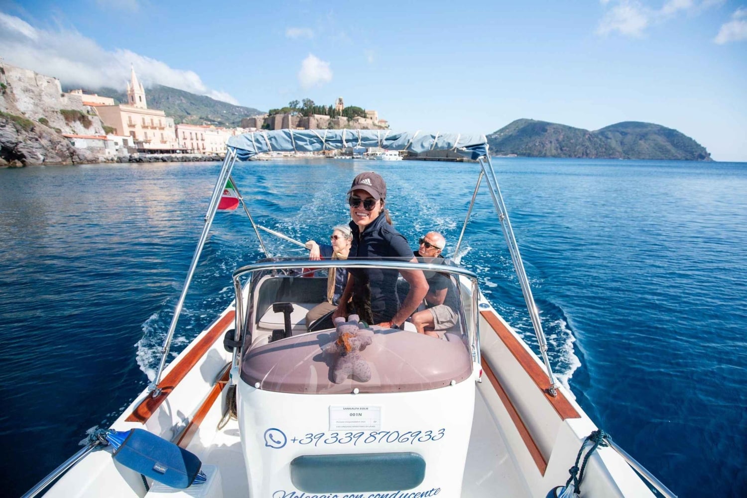 Из Липари: частная лодочная экскурсия с подводным плаванием среди вулканов, пузырьков и лавы