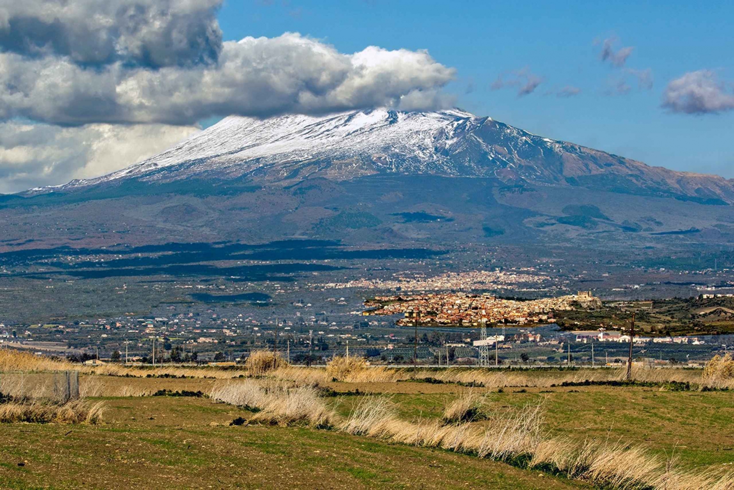 From Malta: Mount Etna & Taormina Day Trip with Guide