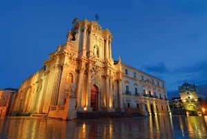 Maltalta: Opas: Syrakusan ja Marzamemin päiväretki Maltalta: Syrakusan ja Marzamemin päiväretki oppaan kanssa