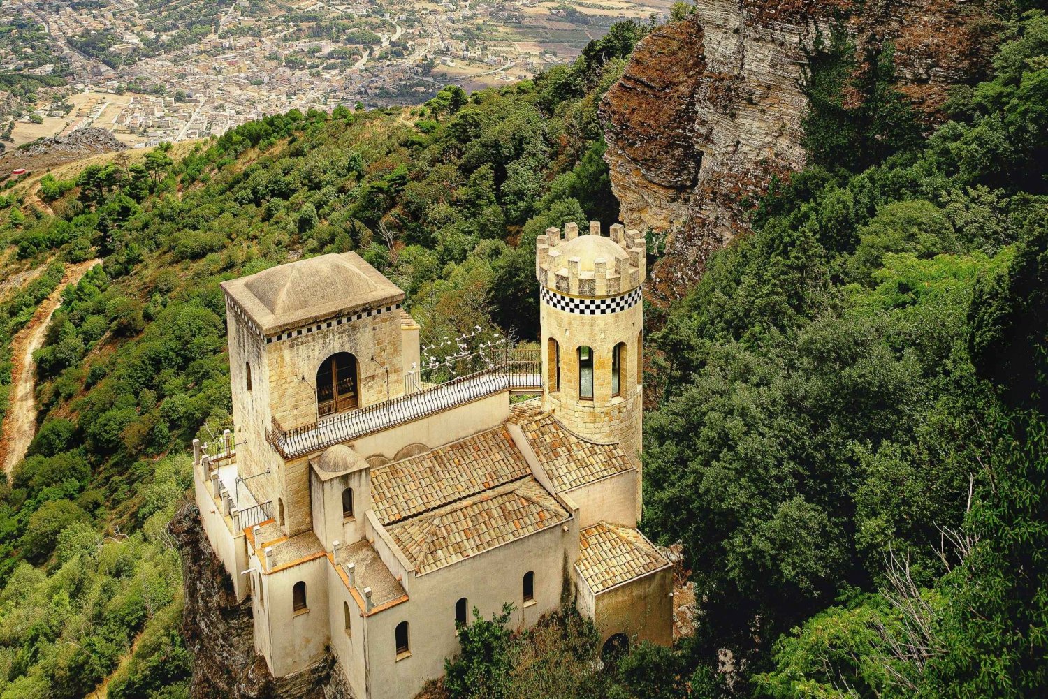 From Palermo: Erice, Saltpans & Wine tasting with lunch