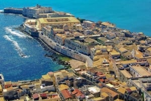 Desde Palermo: traslado a Siracusa con parada en Piazza Armerina