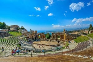 From Siracusa: Etna, Taormina, Isola Bella audio-guided tour
