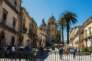 From Siracusa to Taormina - stop in Ragusa & Modica