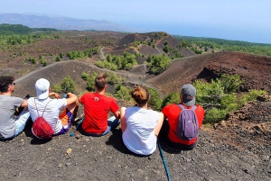 Da Taormina: Escursione Guidata all'Etna e alle Gole dell'Alcantara