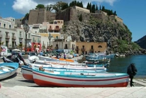 Desde Taormina: Excursión a las Eolias en minicrucero por Lipari y Vulcano