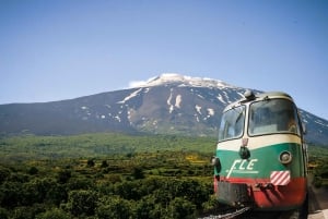 De Taormina: crateras superiores do Etna e Gargantas de Alcântara