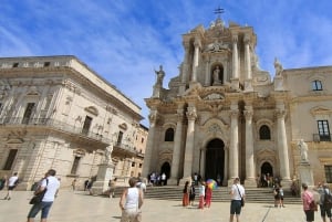 Depuis Taormine : excursion guidée en bus à Syracuse et Noto