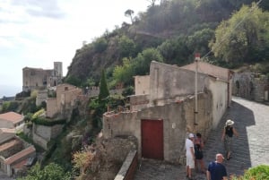 Taormina: Kummisetä-elokuvakierros Sisilian kylissä