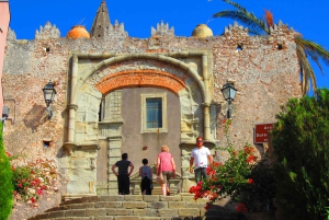 タオルミーナから：シチリア村のゴッドファーザー映画ツアー